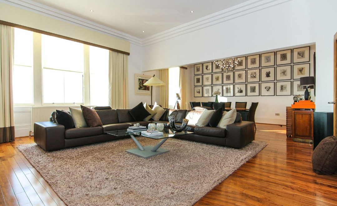 Spectacular Views and Period Features, Park Terrace, Glasgow Clyde