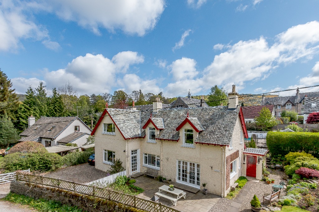 Birnam Glen, Dunkeld , Perthshire , PH8 0BN Clyde Property Ltd