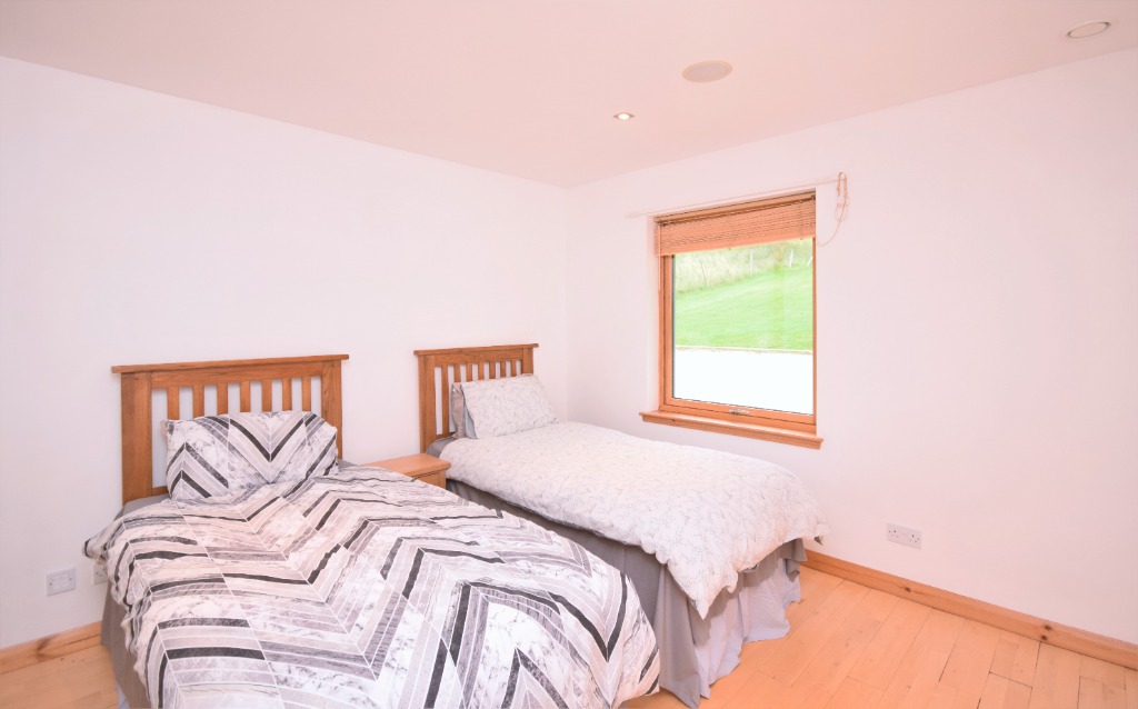 Glenfoot, Perthshire , PH2 9LS Clyde Property Ltd