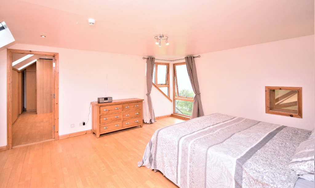 Glenfoot, Perthshire , PH2 9LS Clyde Property Ltd