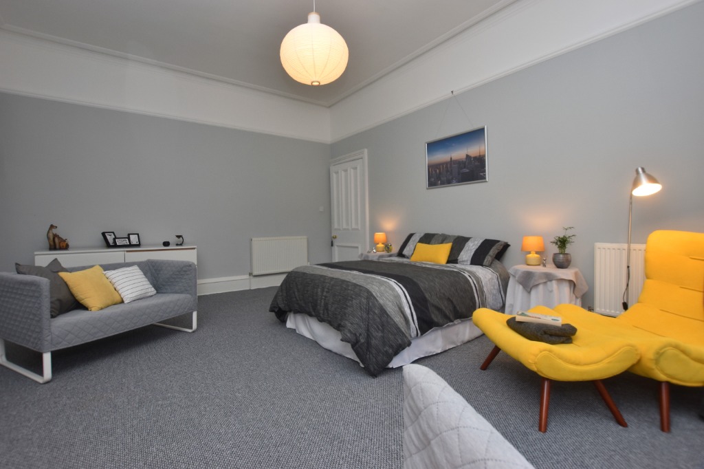 Fotheringay Road, Flat 1/1, Pollokshields, Glasgow, G41 4LH Clyde