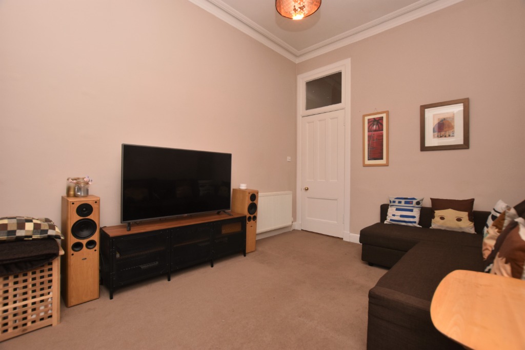 Fotheringay Road, Flat 1/1, Pollokshields, Glasgow, G41 4LH Clyde