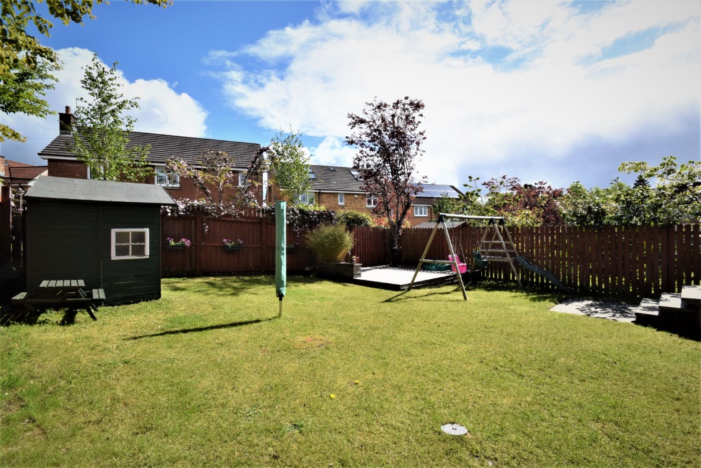 Priorwood Gardens, Academy Park, Glasgow, G13 1GD Clyde Property Ltd