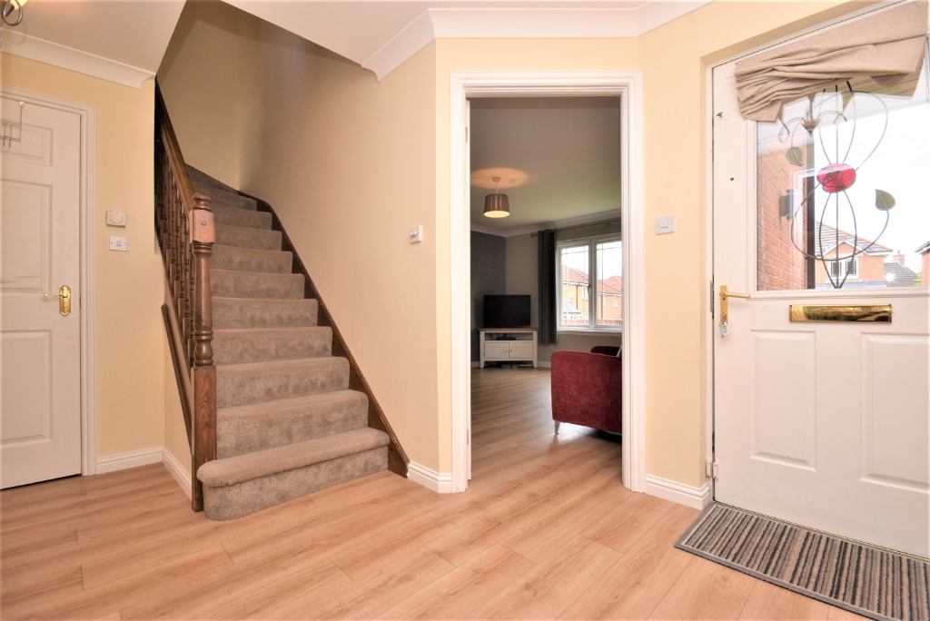 Priorwood Gardens, Academy Park, Glasgow, G13 1GD Clyde Property Ltd