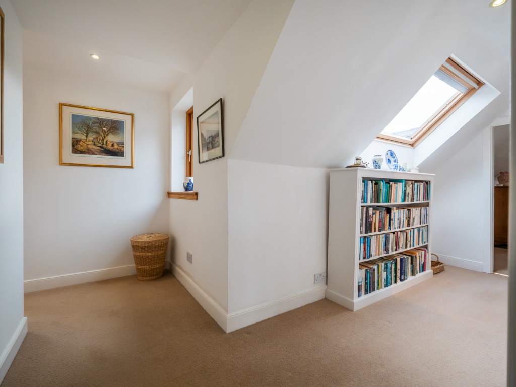 Grandtully , Aberfeldy, Perthshire , PH15 2QS Clyde Property Ltd