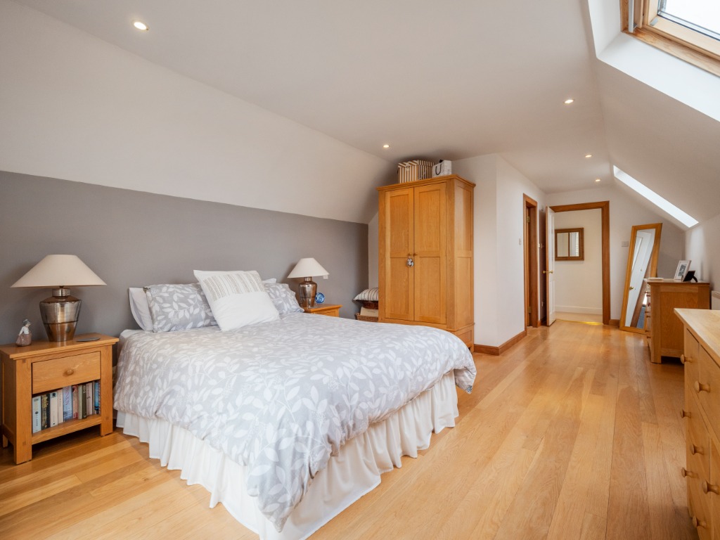 Grandtully , Aberfeldy, Perthshire , PH15 2QS Clyde Property Ltd