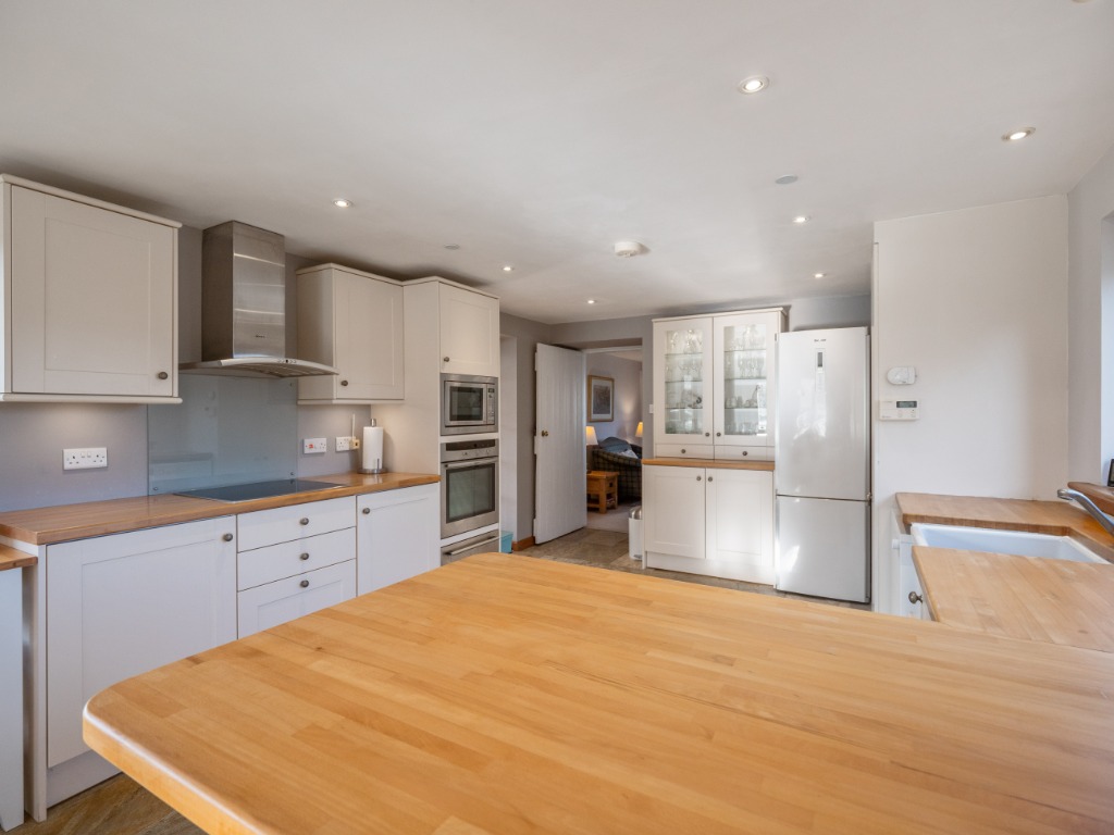 Grandtully , Aberfeldy, Perthshire , PH15 2QS Clyde Property Ltd