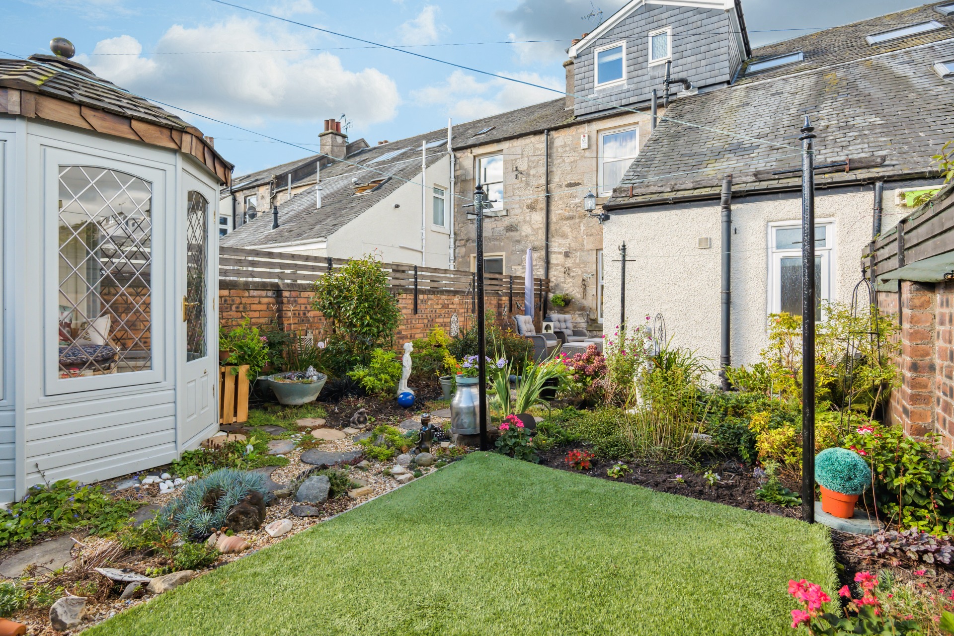 Alexandra Place, Riverside, Stirling, FK8 1UN Clyde Property Ltd