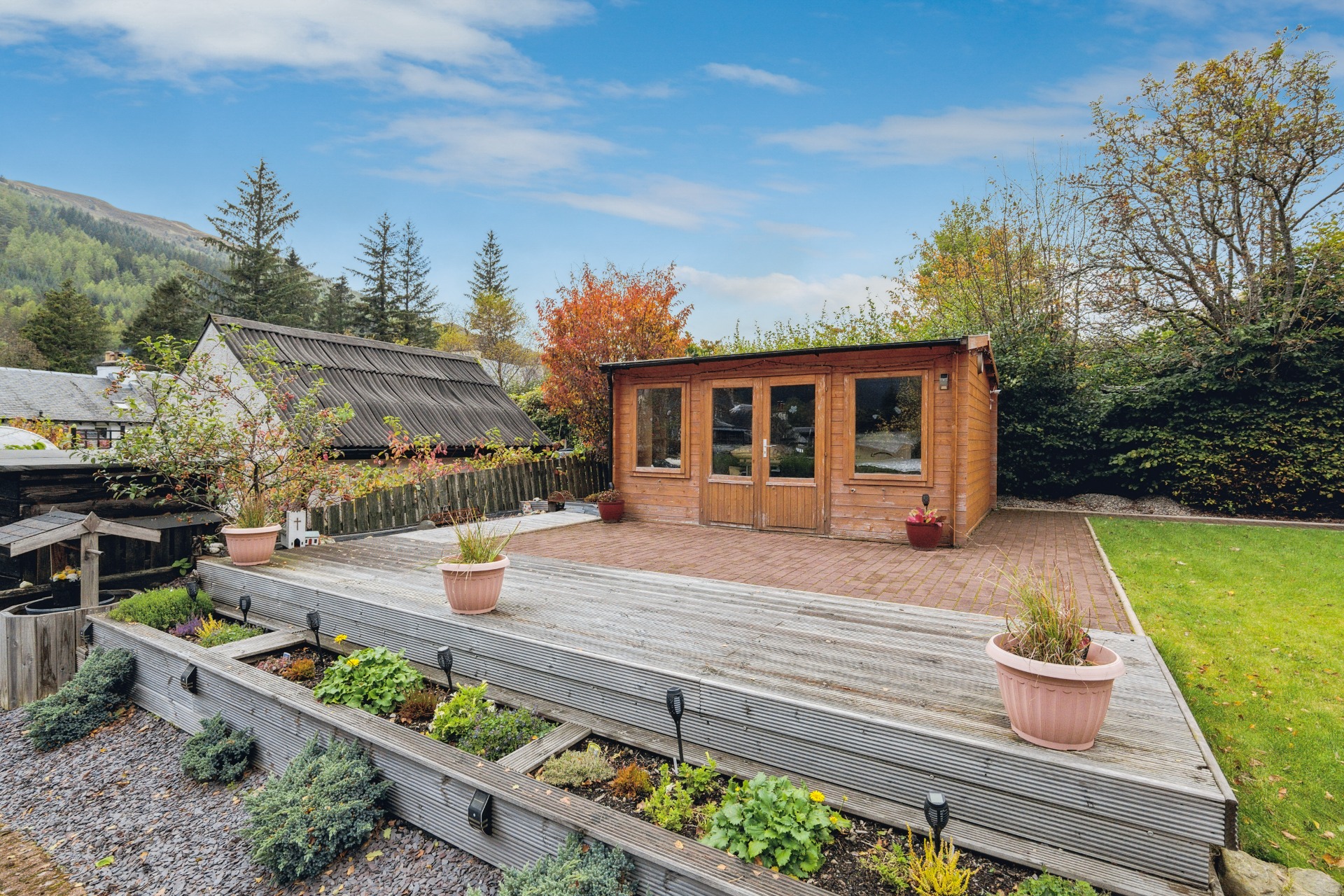 Strathyre, Callander, Stirling , FK18 8NA Clyde Property Ltd