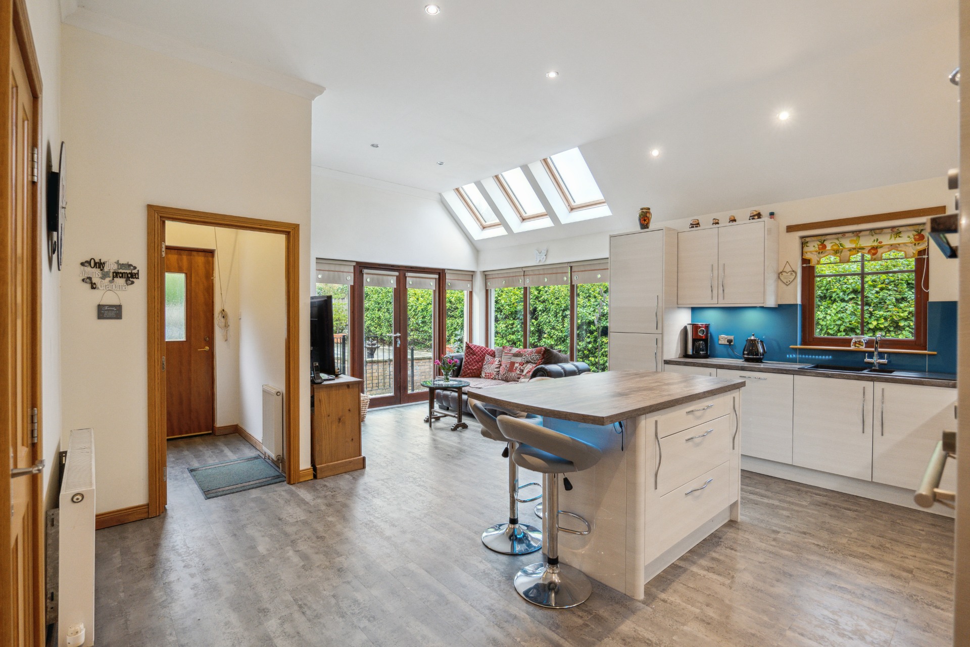 Strathyre, Callander, Stirling , FK18 8NA Clyde Property Ltd