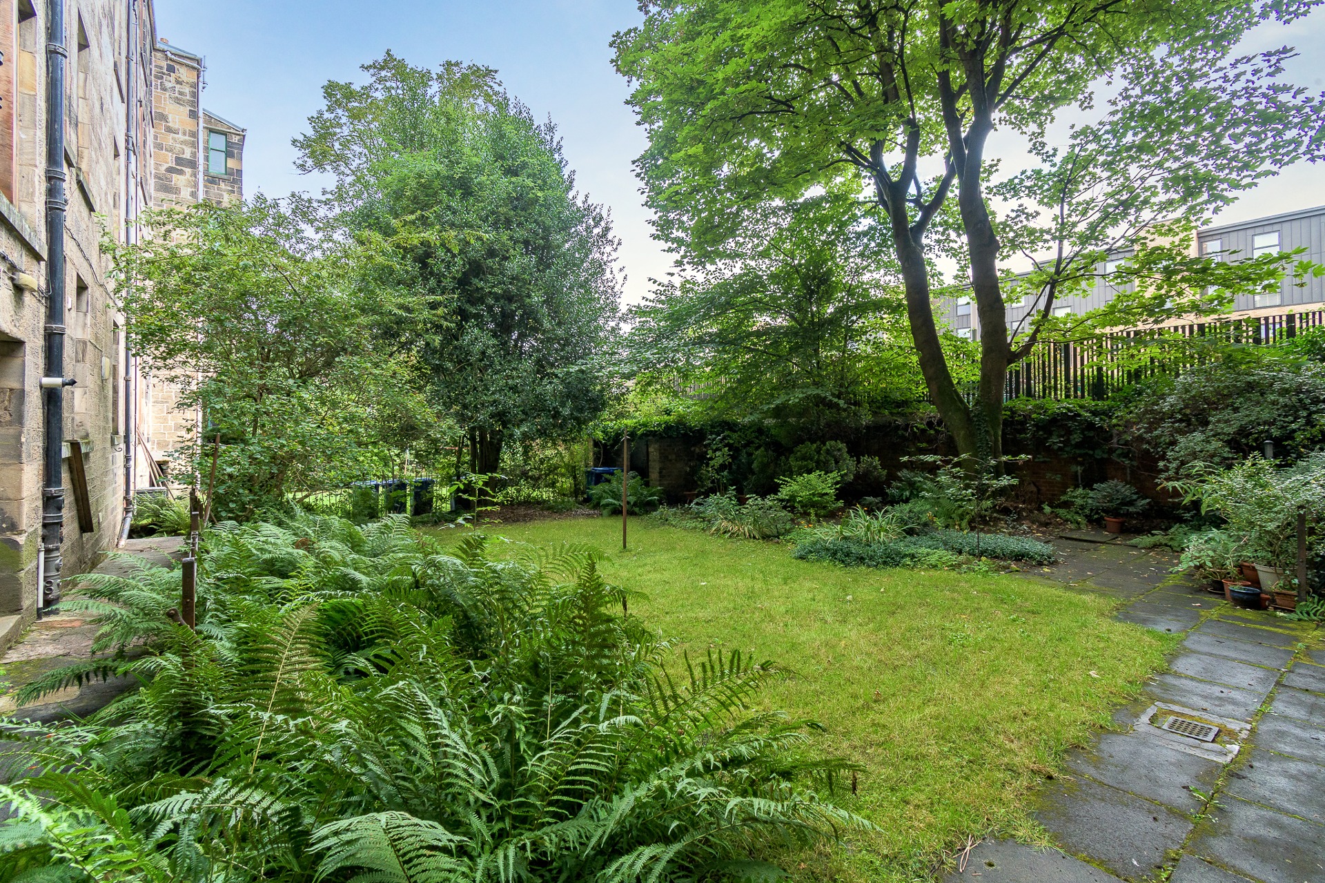 Partickhill Road, Flat 2/1, Partickhill, Glasgow, G11 5BP Clyde Property Ltd