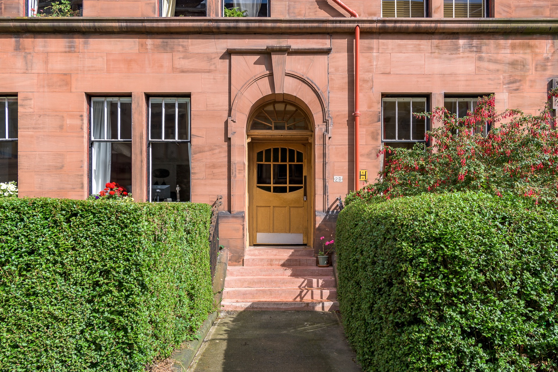 Partickhill Road, Flat 2/1, Partickhill, Glasgow, G11 5BP Clyde Property Ltd