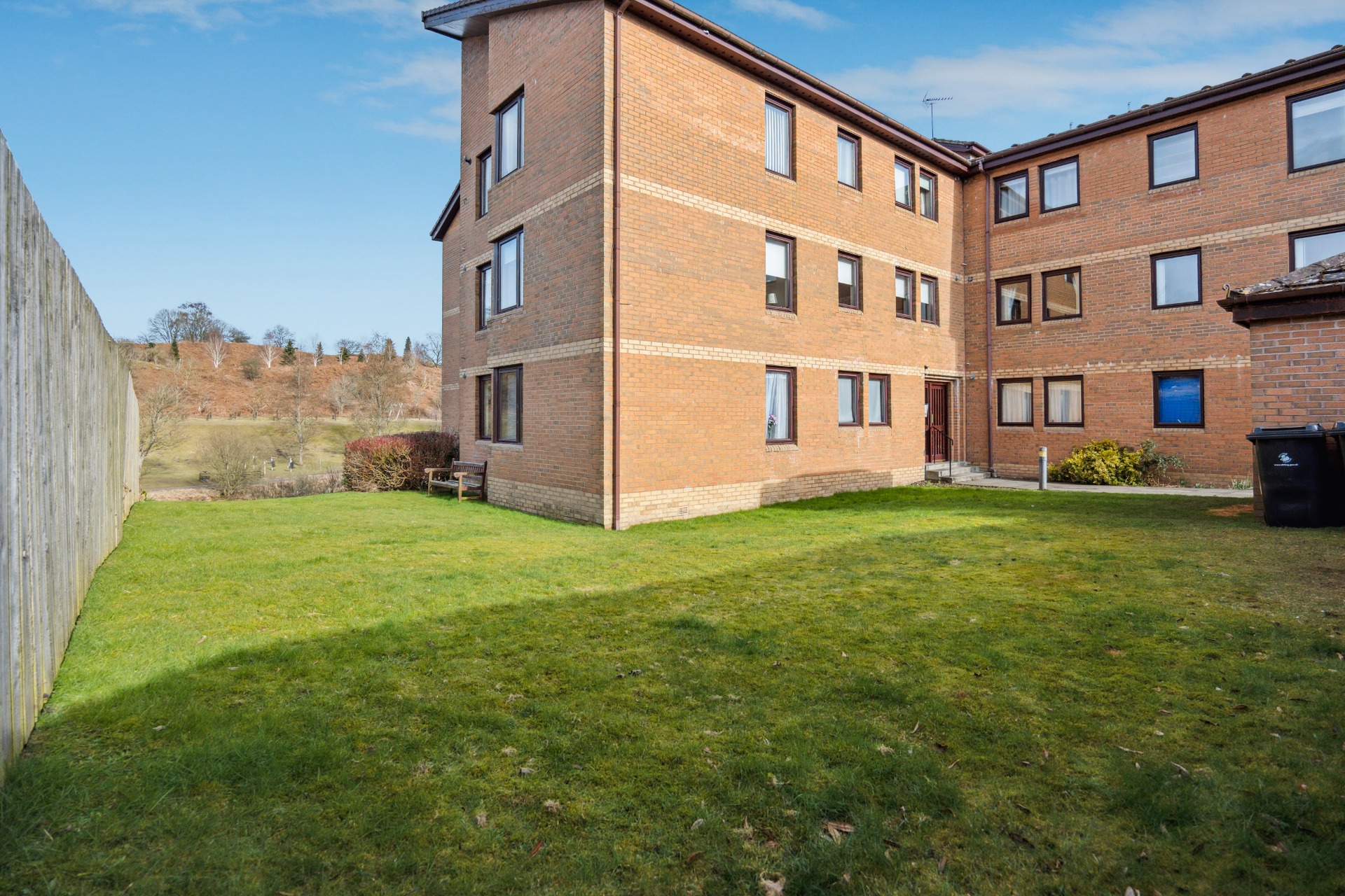 22 Springbank Gardens, Dunblane, Stirlingshire, FK15 9JX Clyde