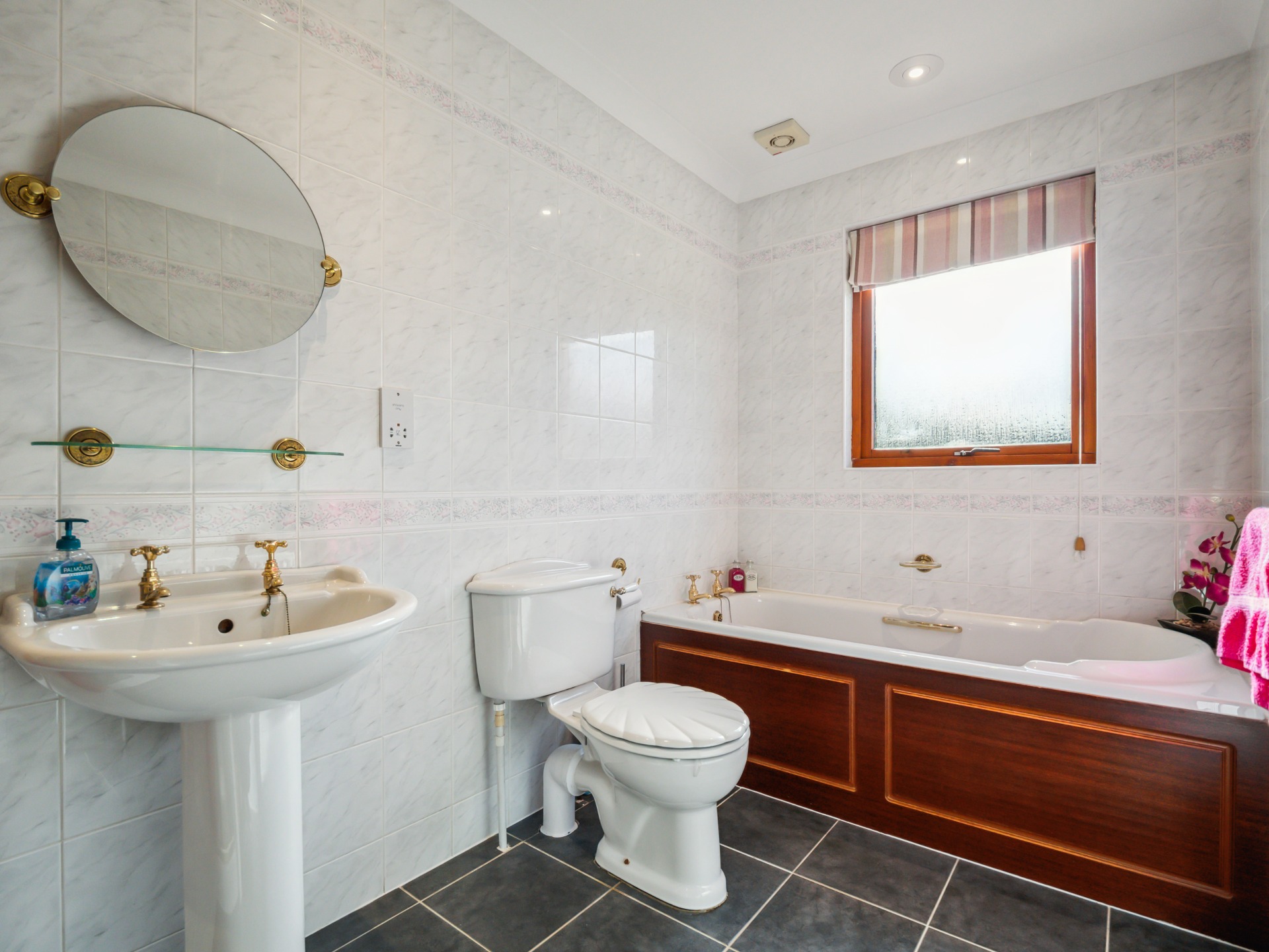 Deanston Gardens, Doune, Stirlingshire, FK16 6AZ Clyde Property Ltd