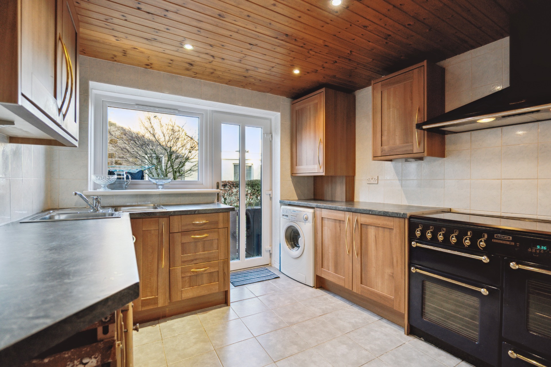 Glasgow Road, Stirling, Stirlingshire, FK7 0PA Clyde Property Ltd