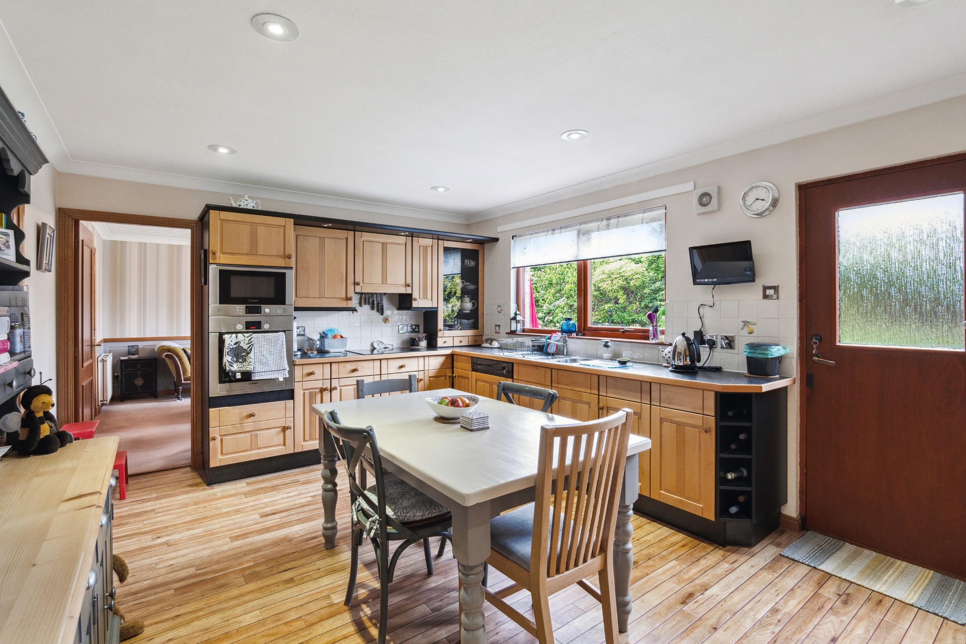 Deanston Gardens, Doune, Stirling, FK16 6AZ Clyde Property Ltd