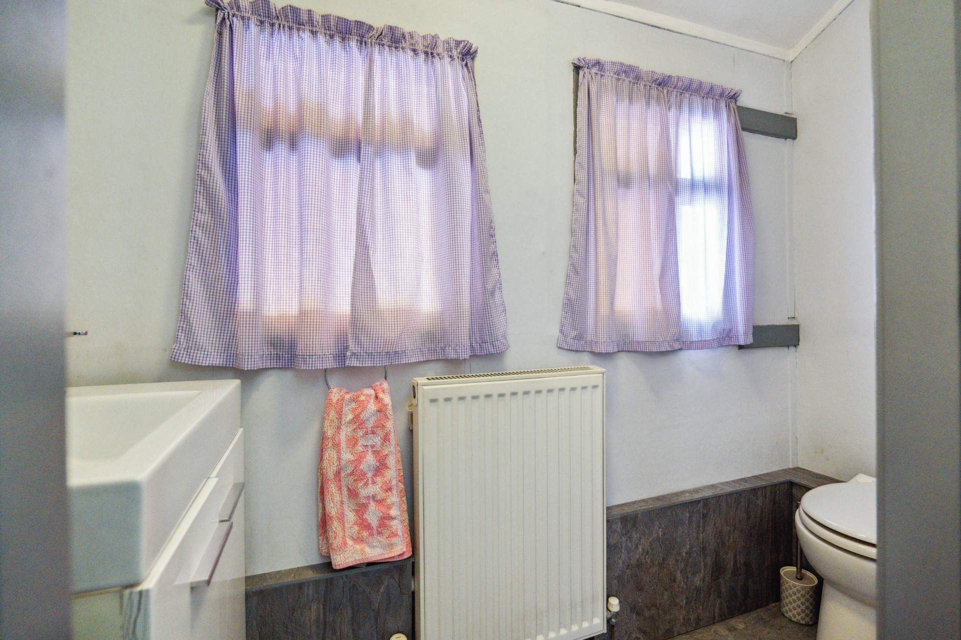 Perth Road, Birnam, Perthshire, PH8 0AA Clyde Property Ltd