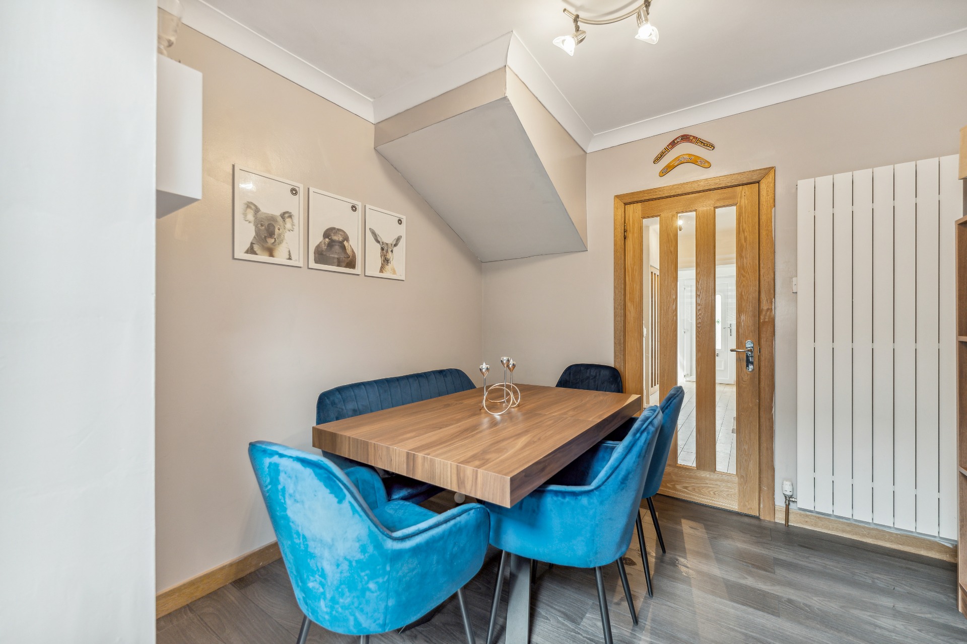 Craigbank Crescent, Eaglesham, Glasgow, G76 0DX Clyde Property Ltd