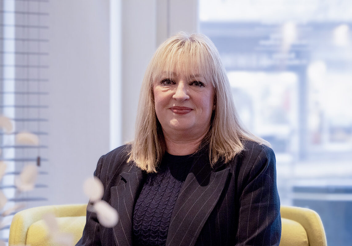 louise hunter viewing agent copy