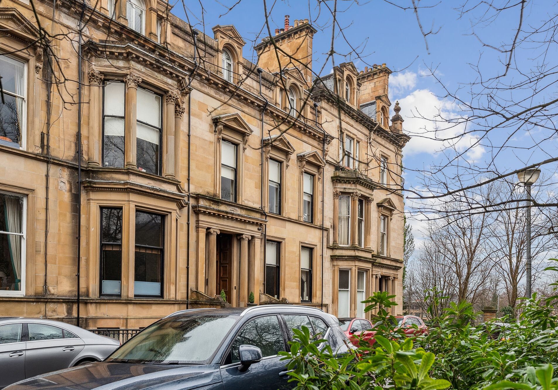 property-image-0