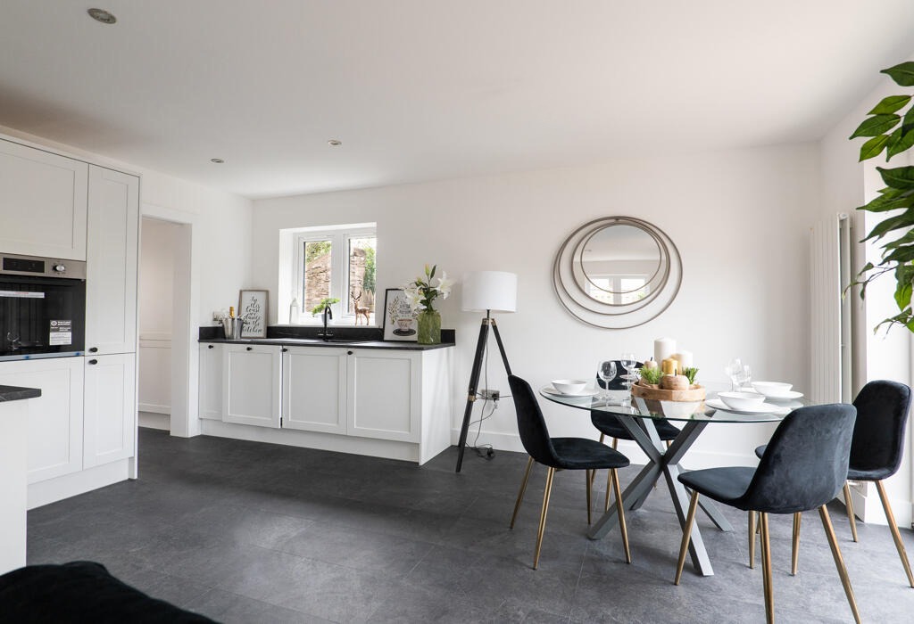 High Street, Auchterarder, Perthshire, PH3 1DB Clyde Property Ltd