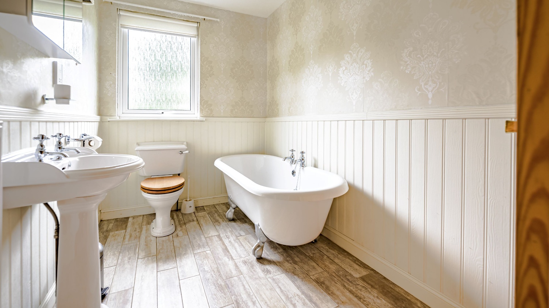 Deanspark, Dunkeld, Perthshire, PH8 0JH Clyde Property Ltd